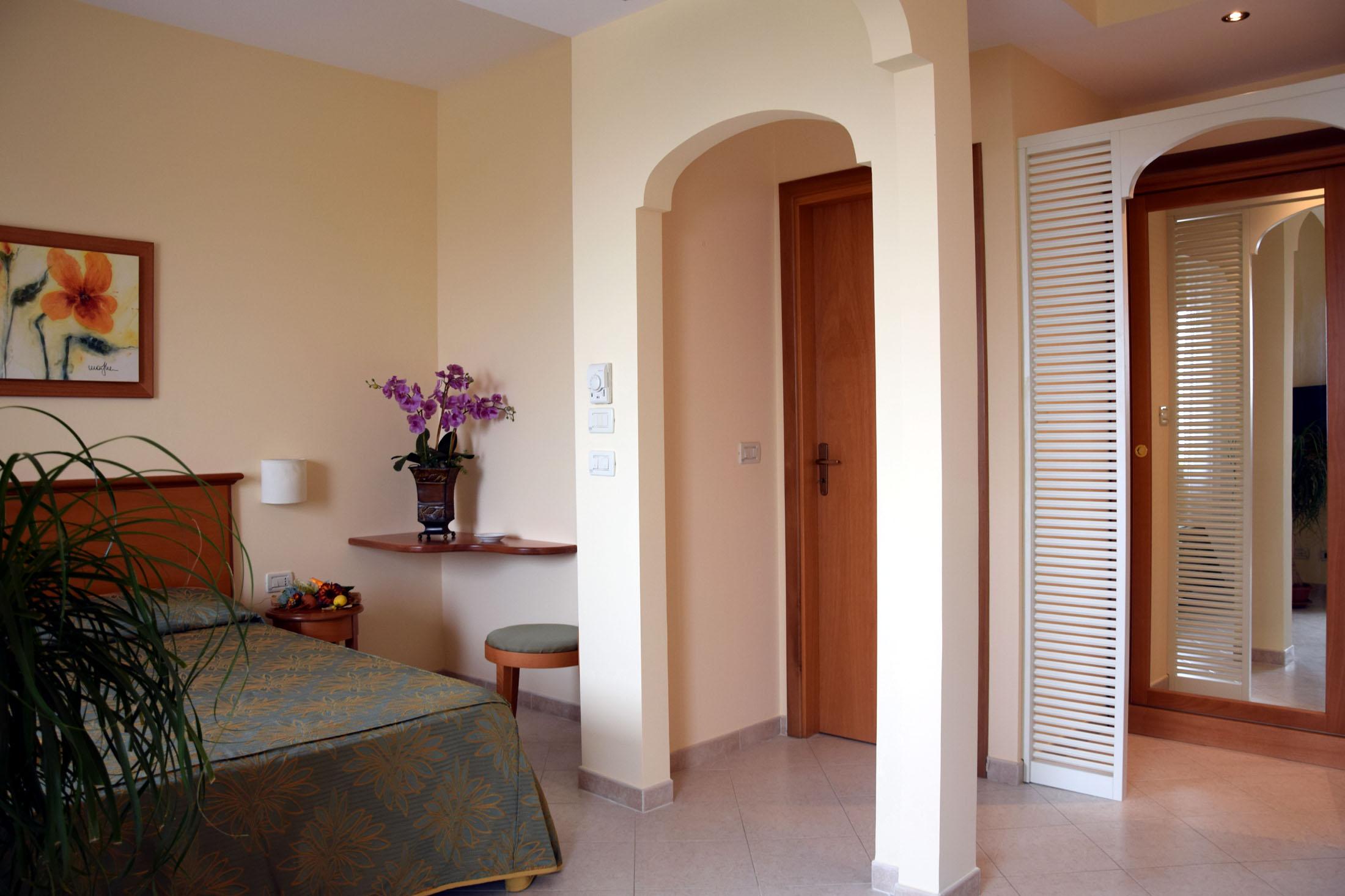 Hotel Tirreno Parghelia Luaran gambar