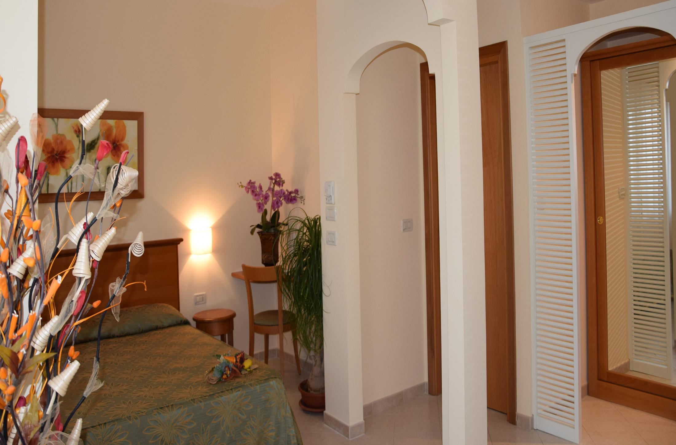 Hotel Tirreno Parghelia Luaran gambar