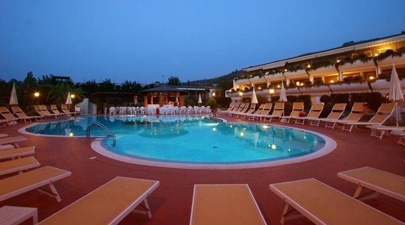 Hotel Tirreno Parghelia Luaran gambar